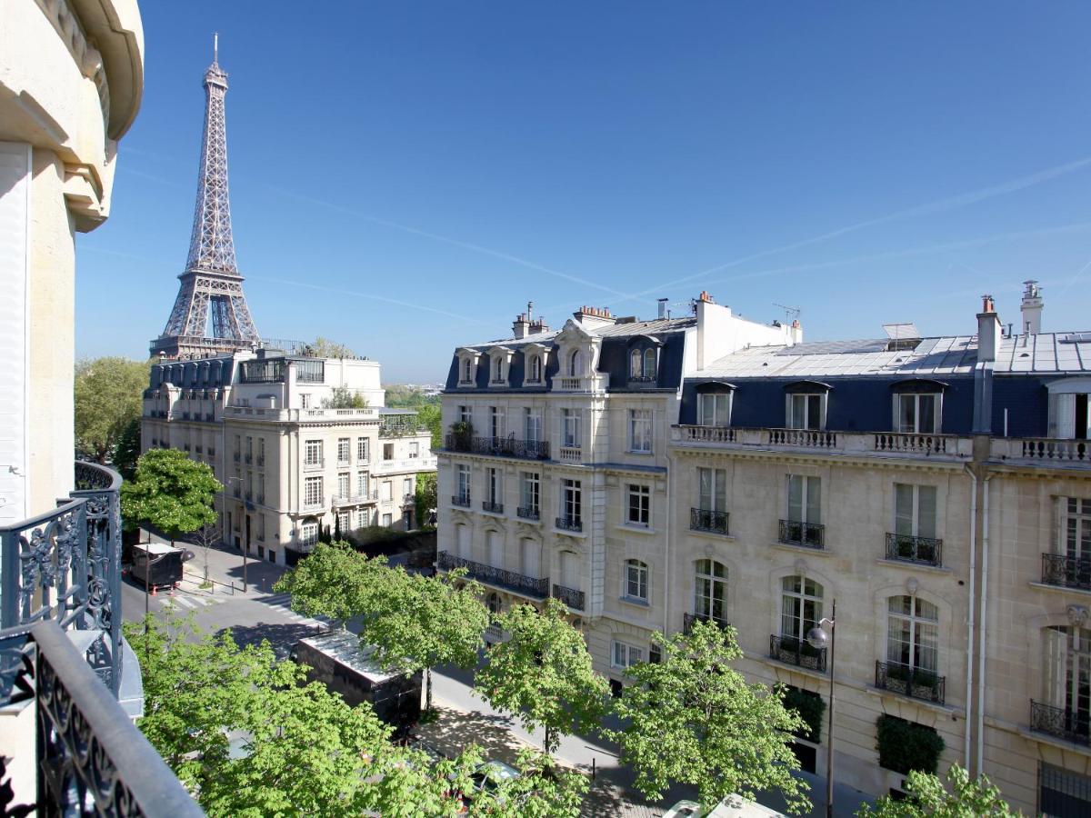 Outstanding 2 Bedrooms With A Terrific Eiffel Tower View París Exterior foto