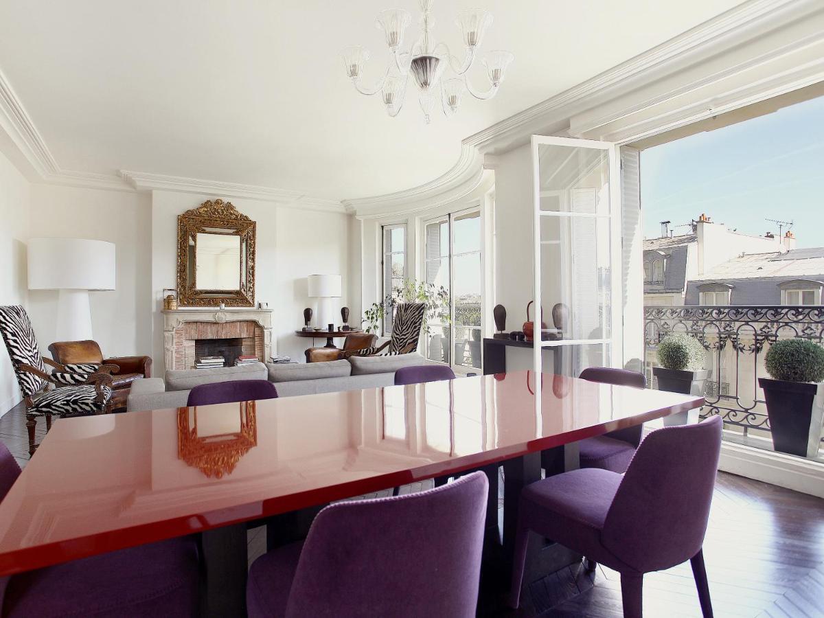 Outstanding 2 Bedrooms With A Terrific Eiffel Tower View París Exterior foto